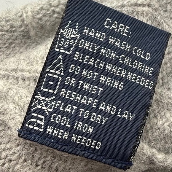 Ralph Lauren Sport Grey Cable Knit Sweater - 100% Lambswool - Women's Small - Picture 5 of 7